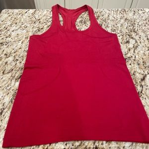 Lululemon swiftly tank sz 6